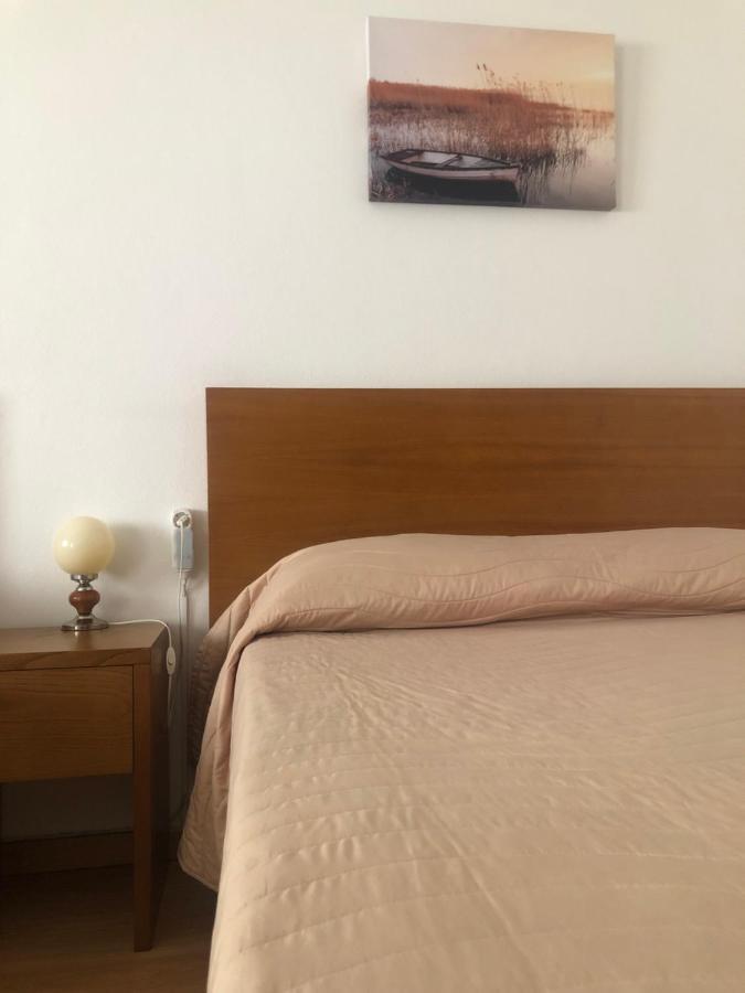 Pensao Vista Bela Hotel Miranda do Douro Kültér fotó
