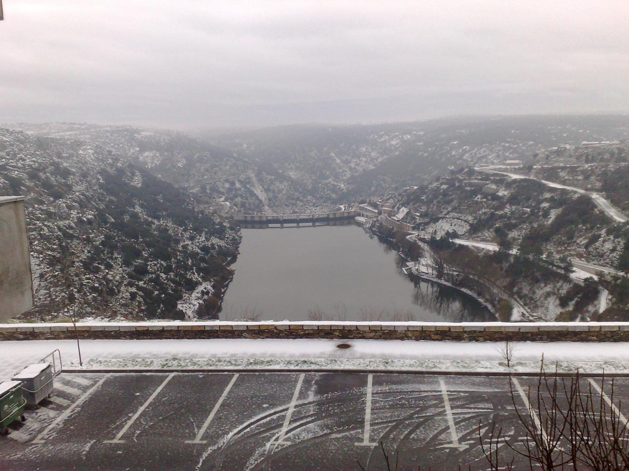 Pensao Vista Bela Hotel Miranda do Douro Kültér fotó